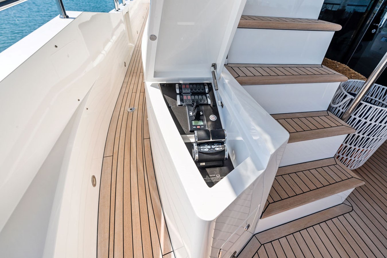 Sunseeker Motor Yacht SEA ZAR For Sale