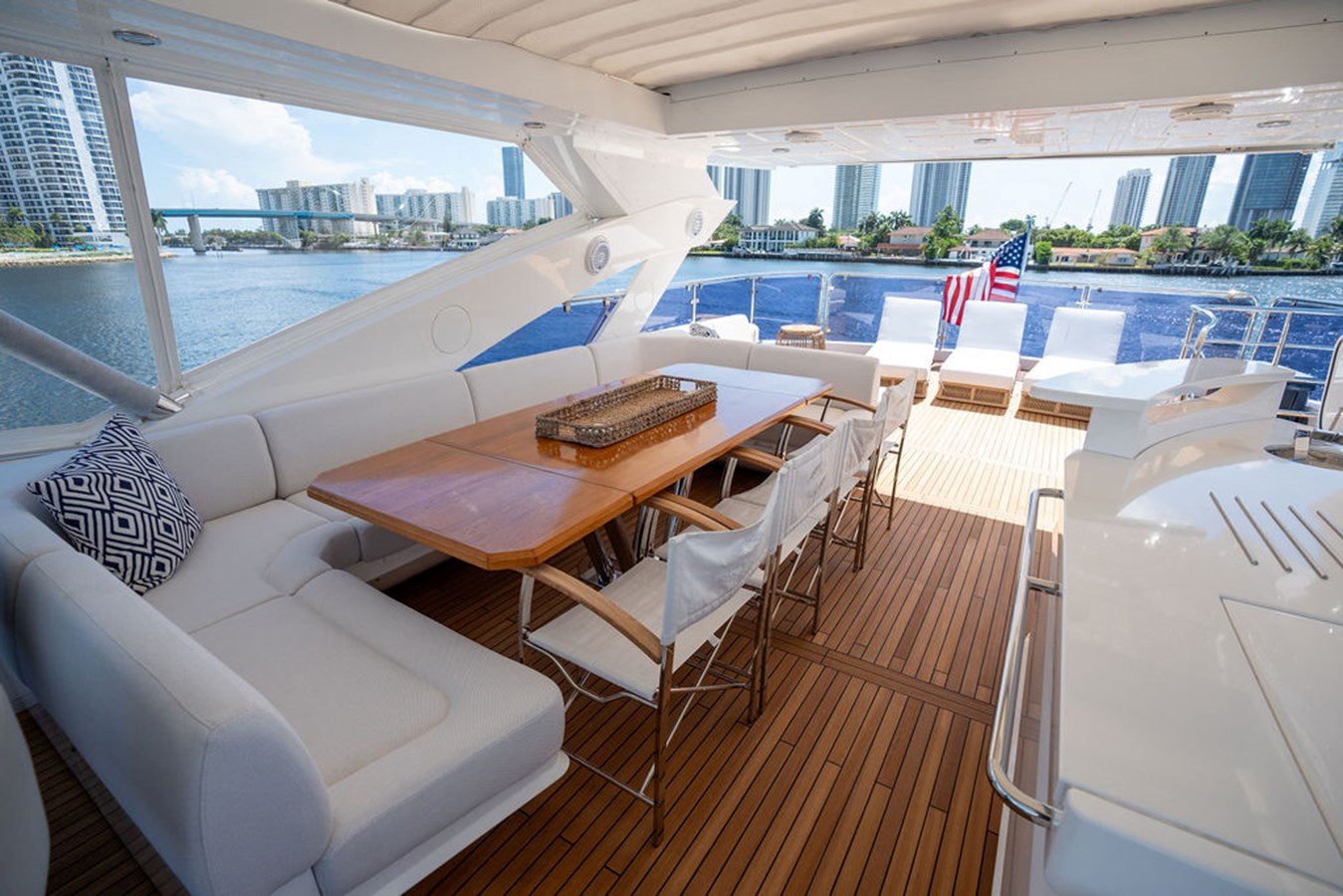 Sunseeker Motor Yacht SEA ZAR For Sale