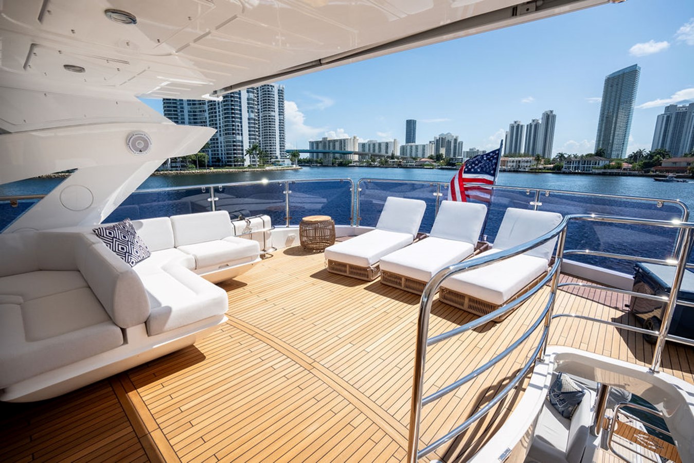 Sunseeker Motor Yacht SEA ZAR For Sale