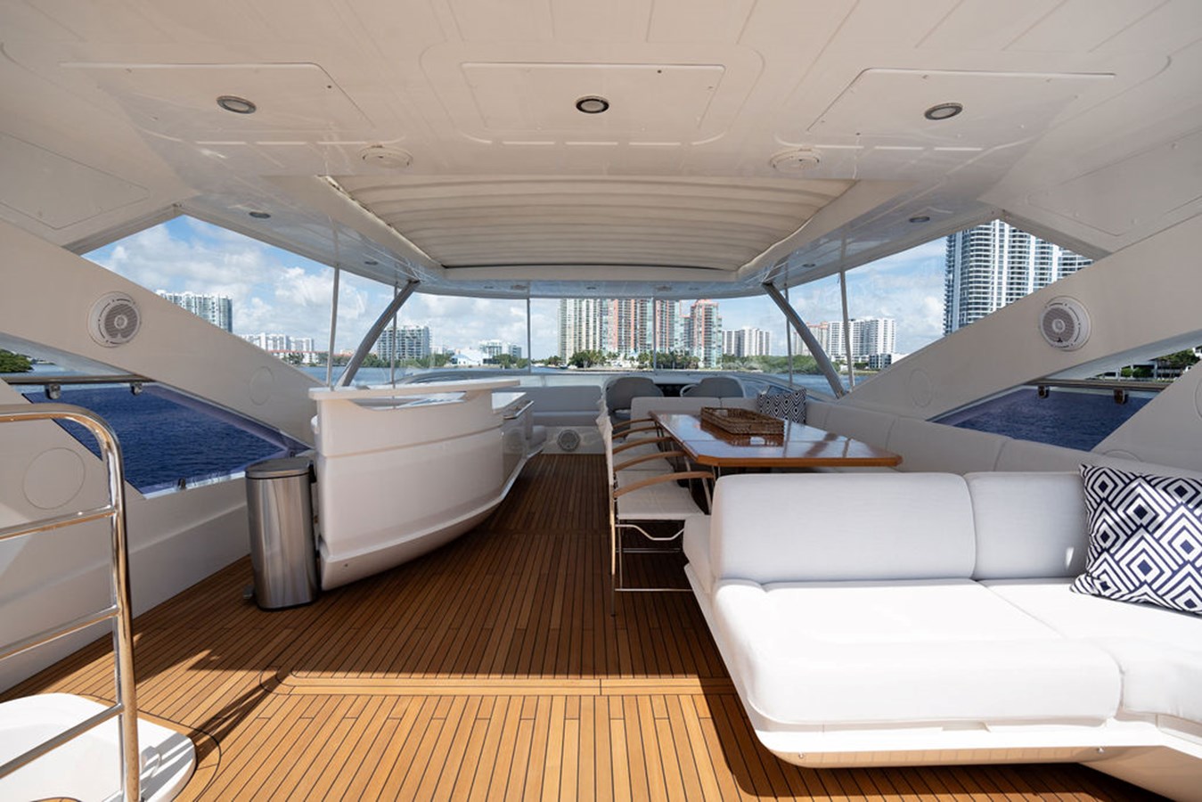 Sunseeker Motor Yacht SEA ZAR For Sale