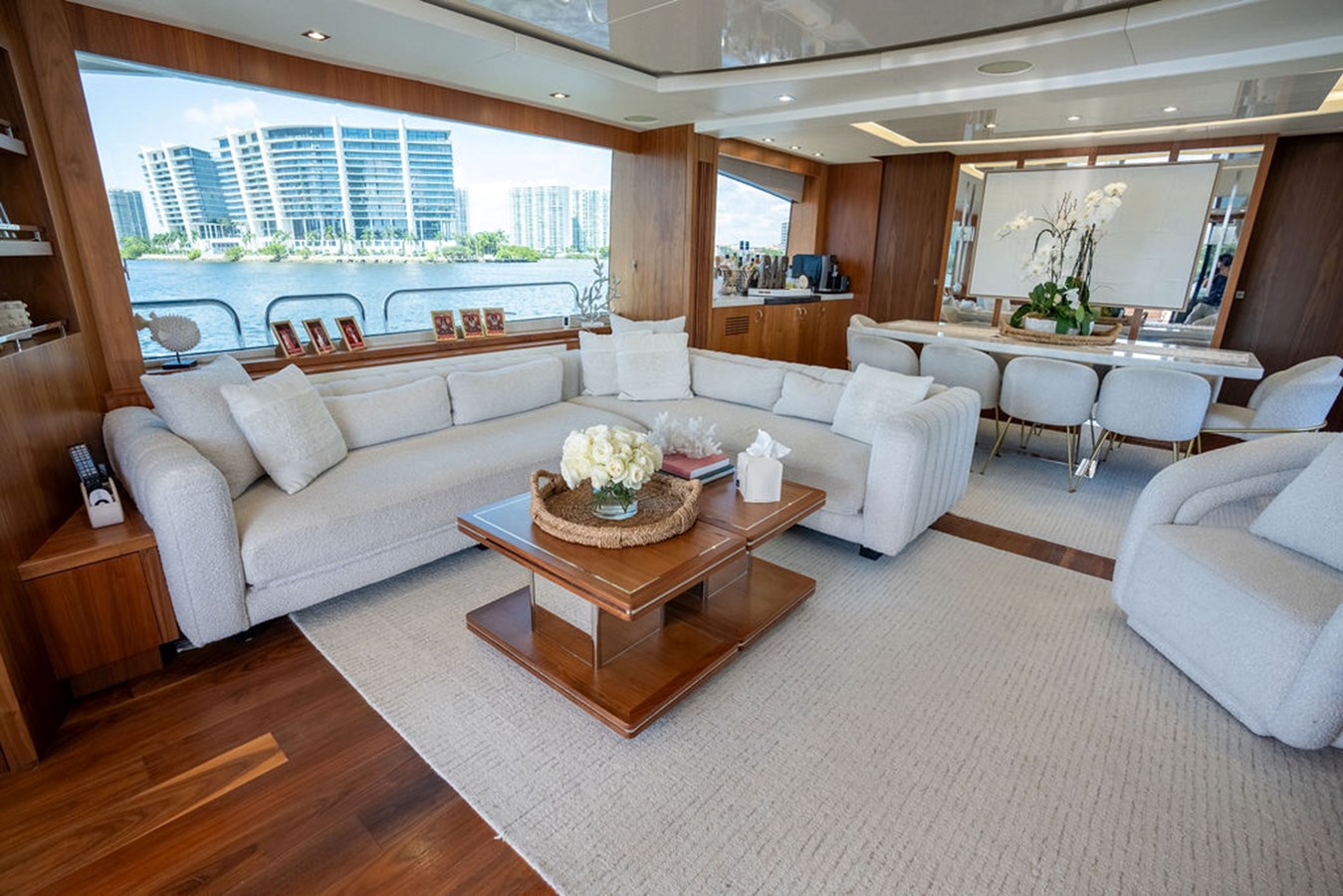 Sunseeker Motor Yacht SEA ZAR For Sale