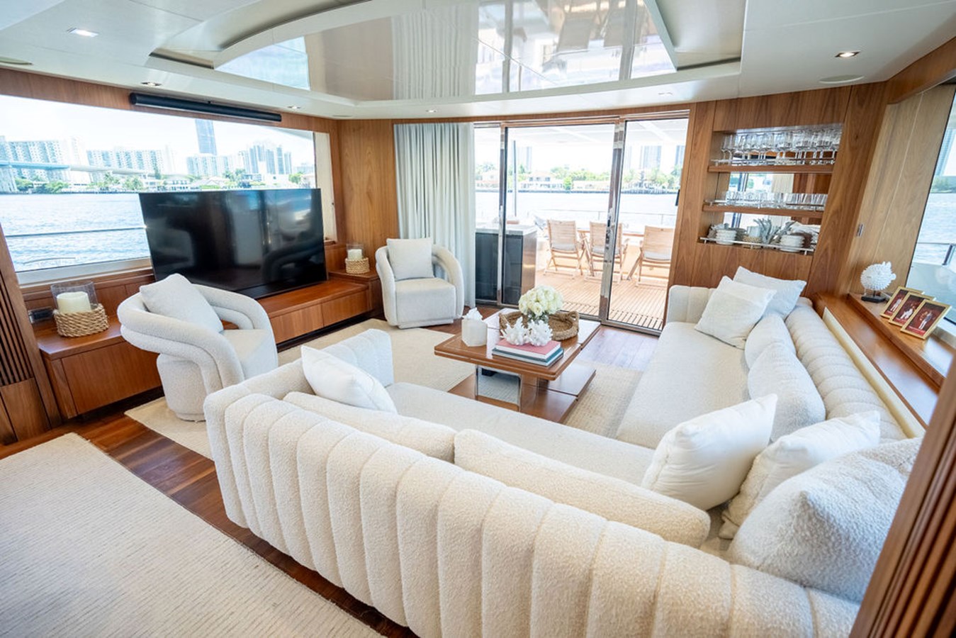 Sunseeker Motor Yacht SEA ZAR For Sale