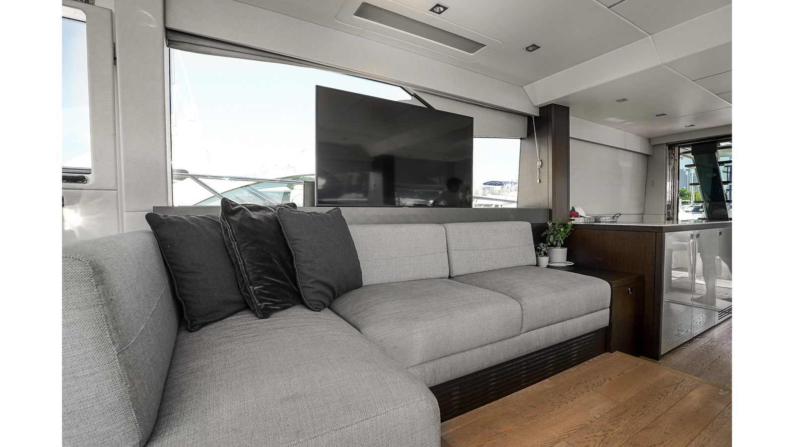 Sunseeker Motor Yacht LUCKY BET For Sale