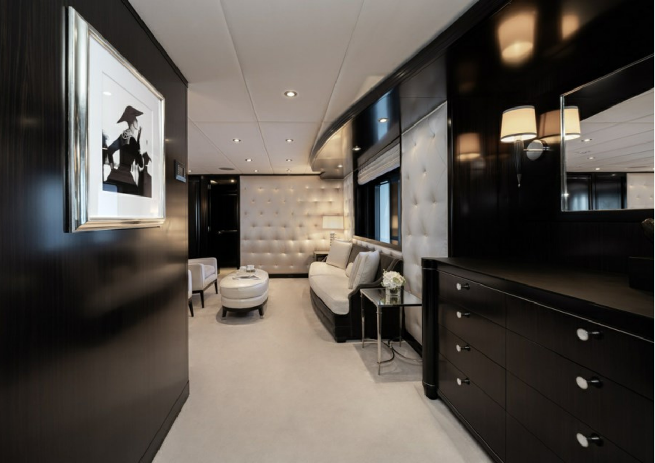 Trinity Yachts Motor Yacht CARPE DIEM For Sale