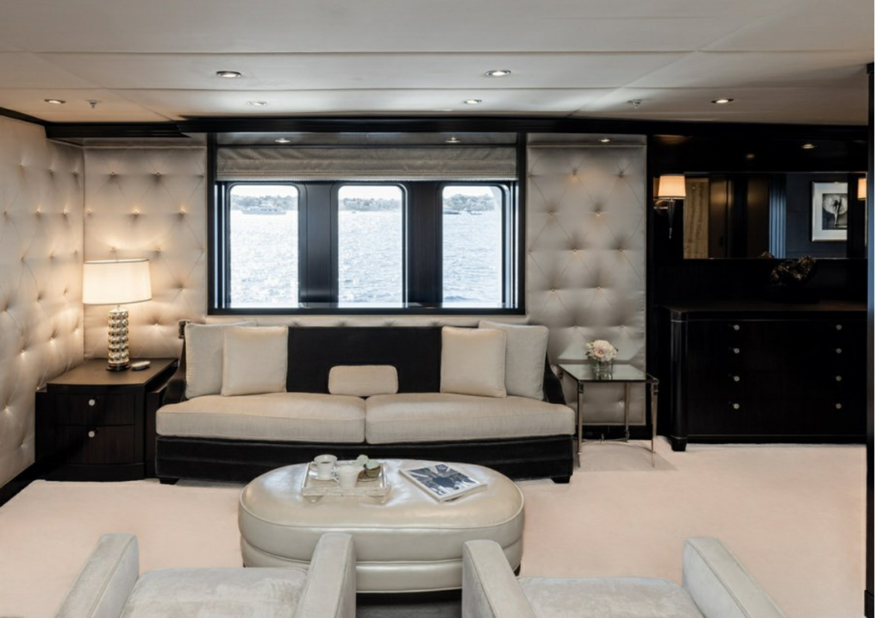 Trinity Yachts Motor Yacht CARPE DIEM For Sale
