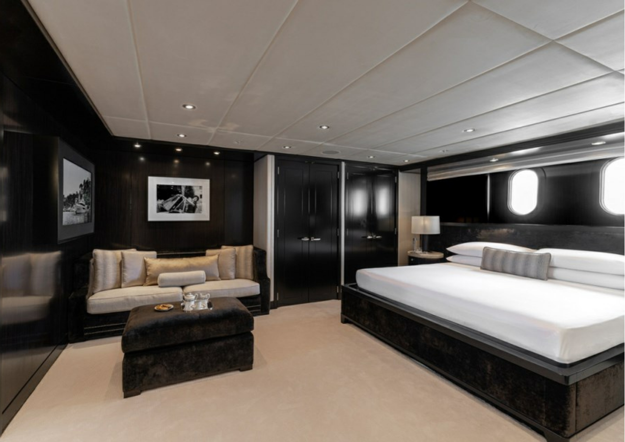Trinity Yachts Motor Yacht CARPE DIEM For Sale
