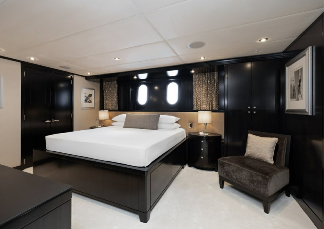 Trinity Yachts Motor Yacht CARPE DIEM For Sale