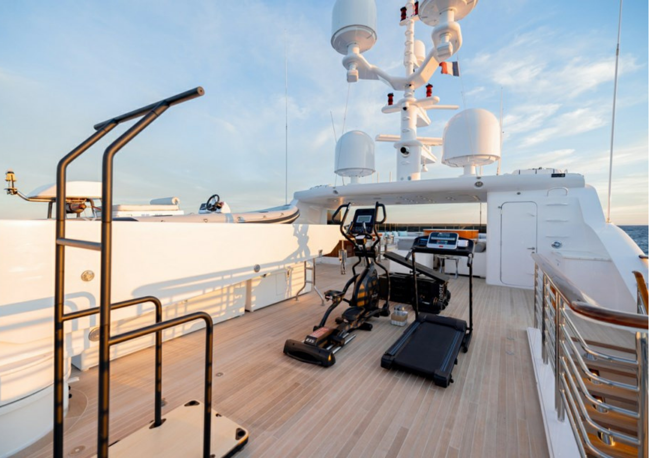 Trinity Yachts Motor Yacht CARPE DIEM For Sale