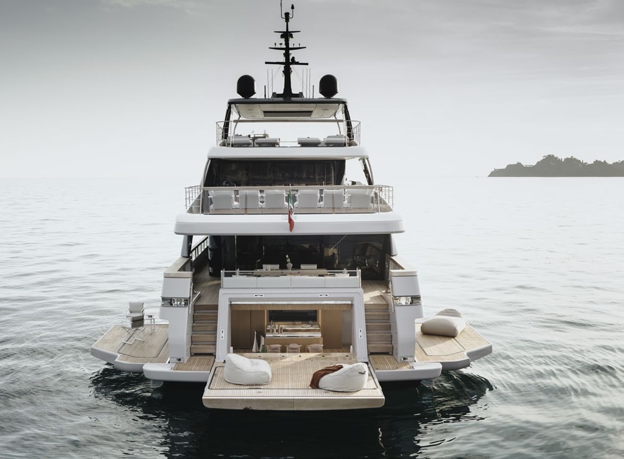 Sanlorenzo Yachts Motor Yacht TOO COOL For Sale