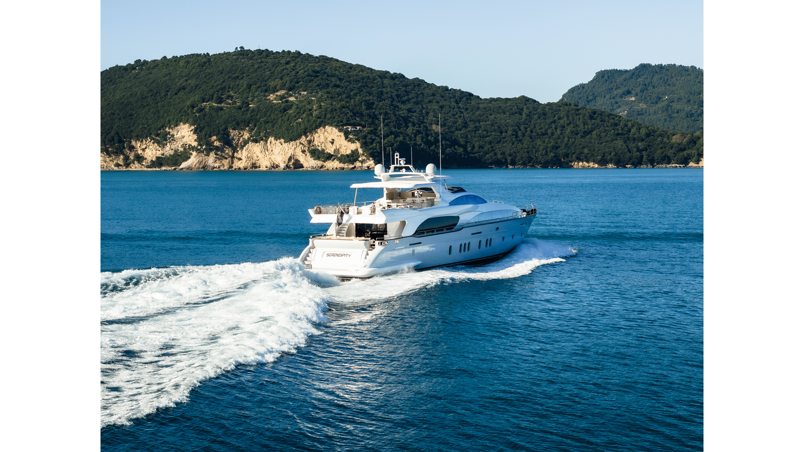 Azimut Yachts Motor Yacht SERENDIPITY For Sale