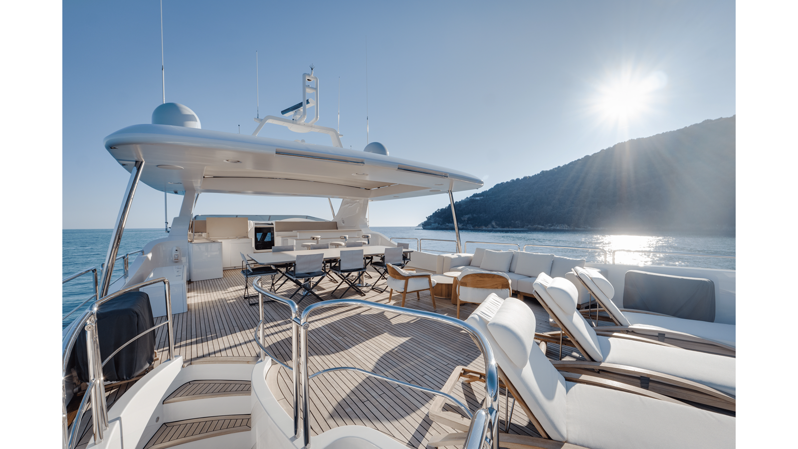 Azimut Yachts Motor Yacht SERENDIPITY For Sale