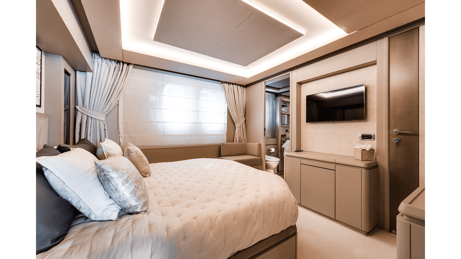 Azimut Yachts Motor Yacht SERENDIPITY For Sale