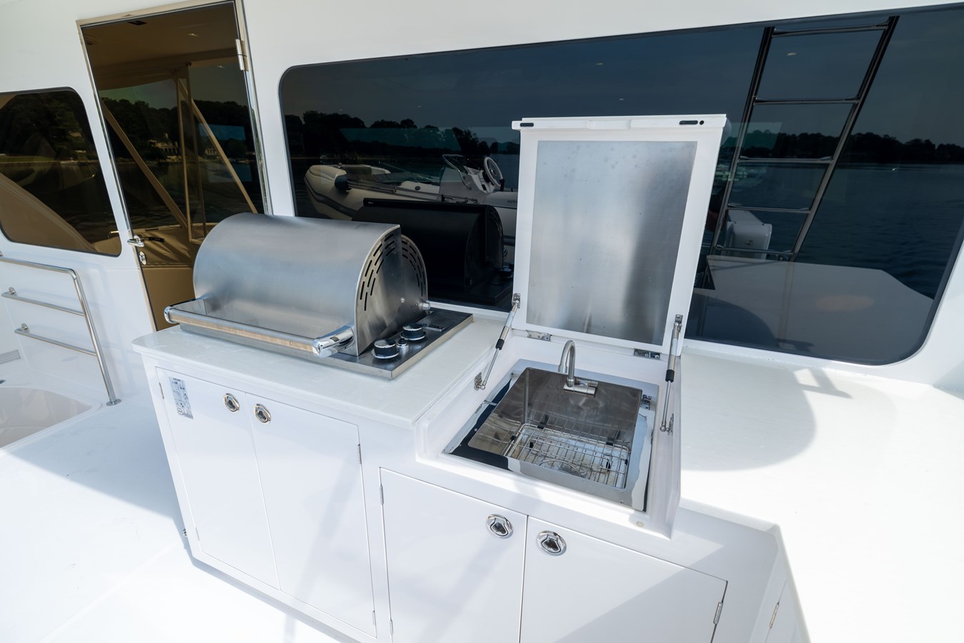 Horizon Motor Yachts Catamaran LORAX For Sale
