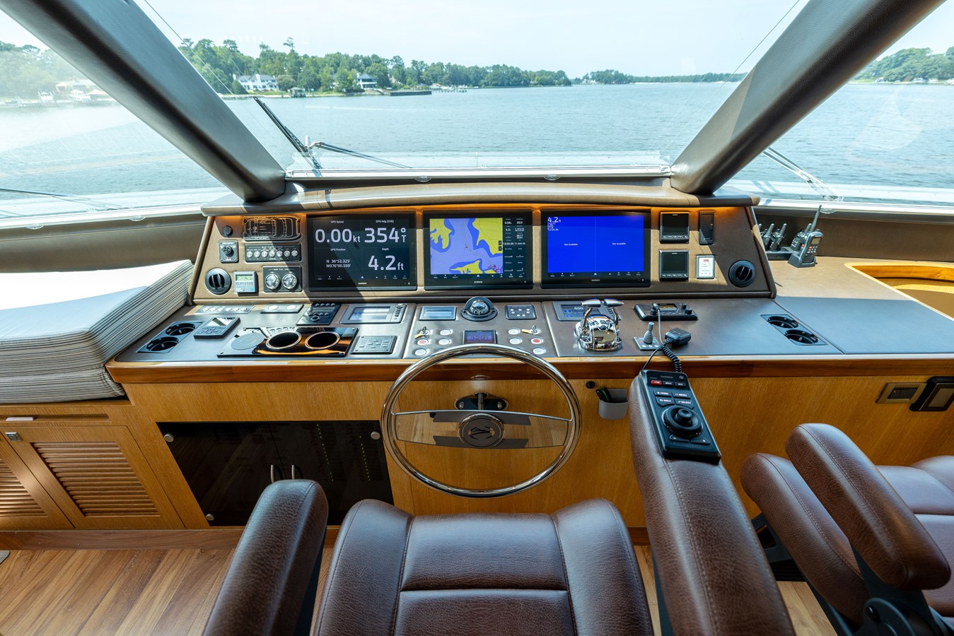 Horizon Motor Yachts Catamaran LORAX For Sale