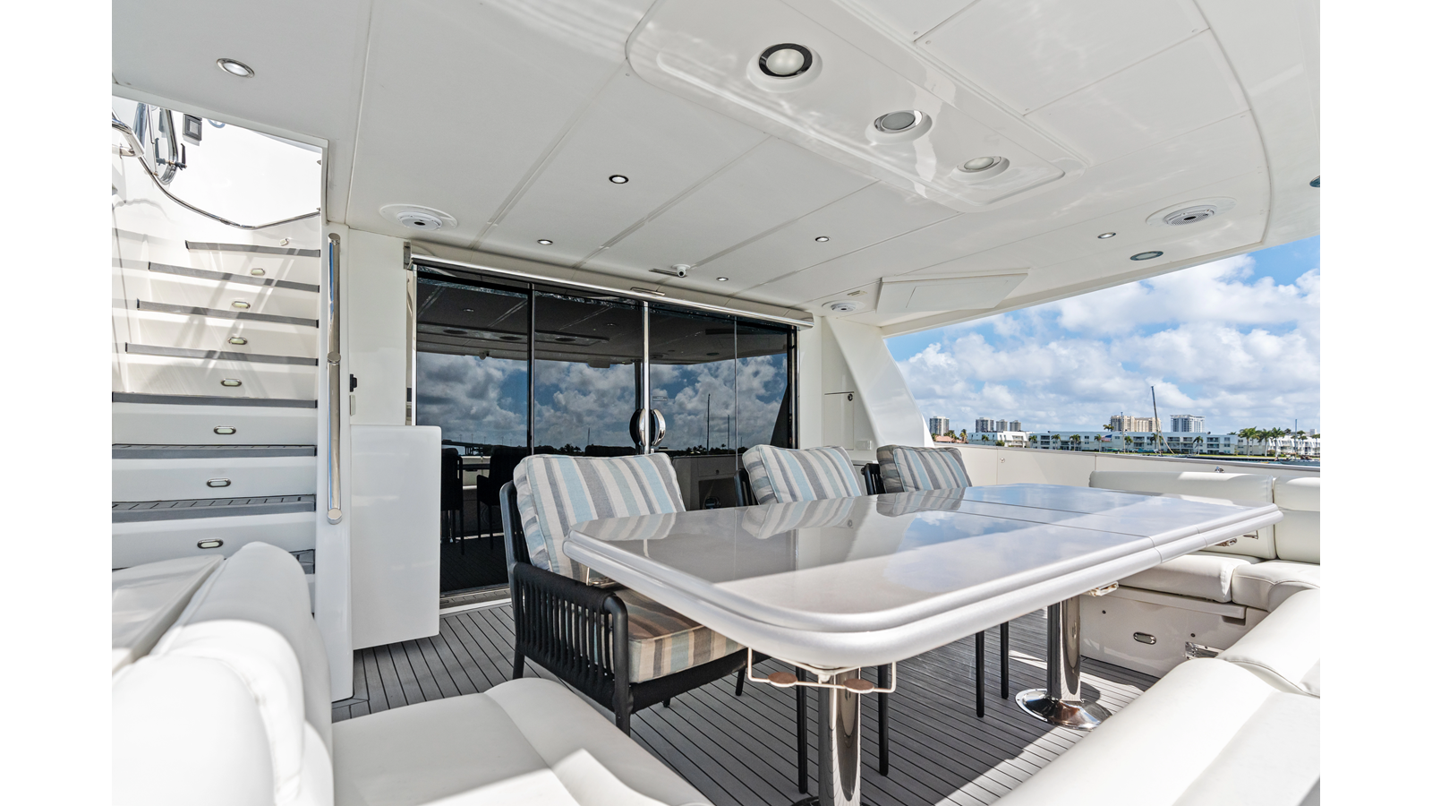 Johnson Motor Yacht Aleniel For Sale