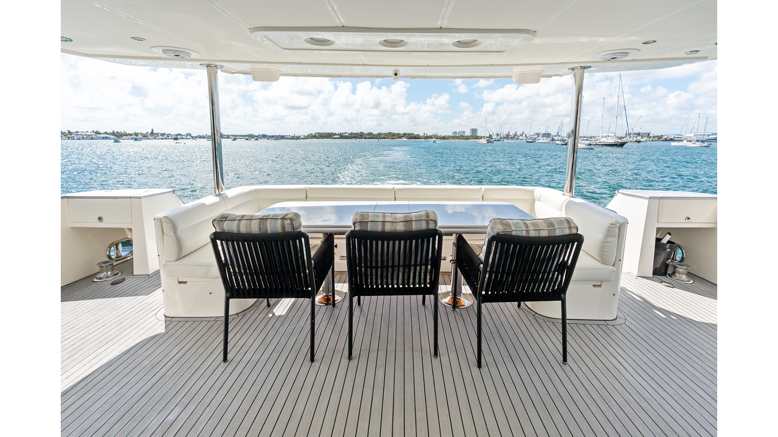 Johnson Motor Yacht Aleniel For Sale