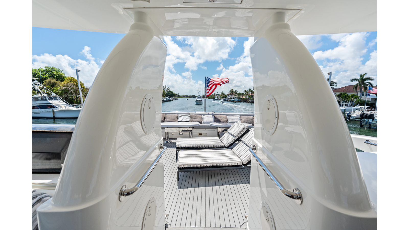 Johnson Motor Yacht Aleniel For Sale
