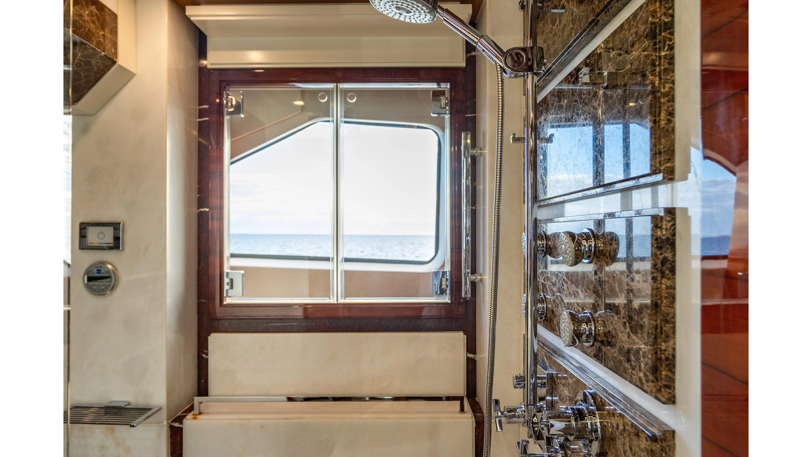 Benetti Yachts Motor Yacht ALLORA For Sale