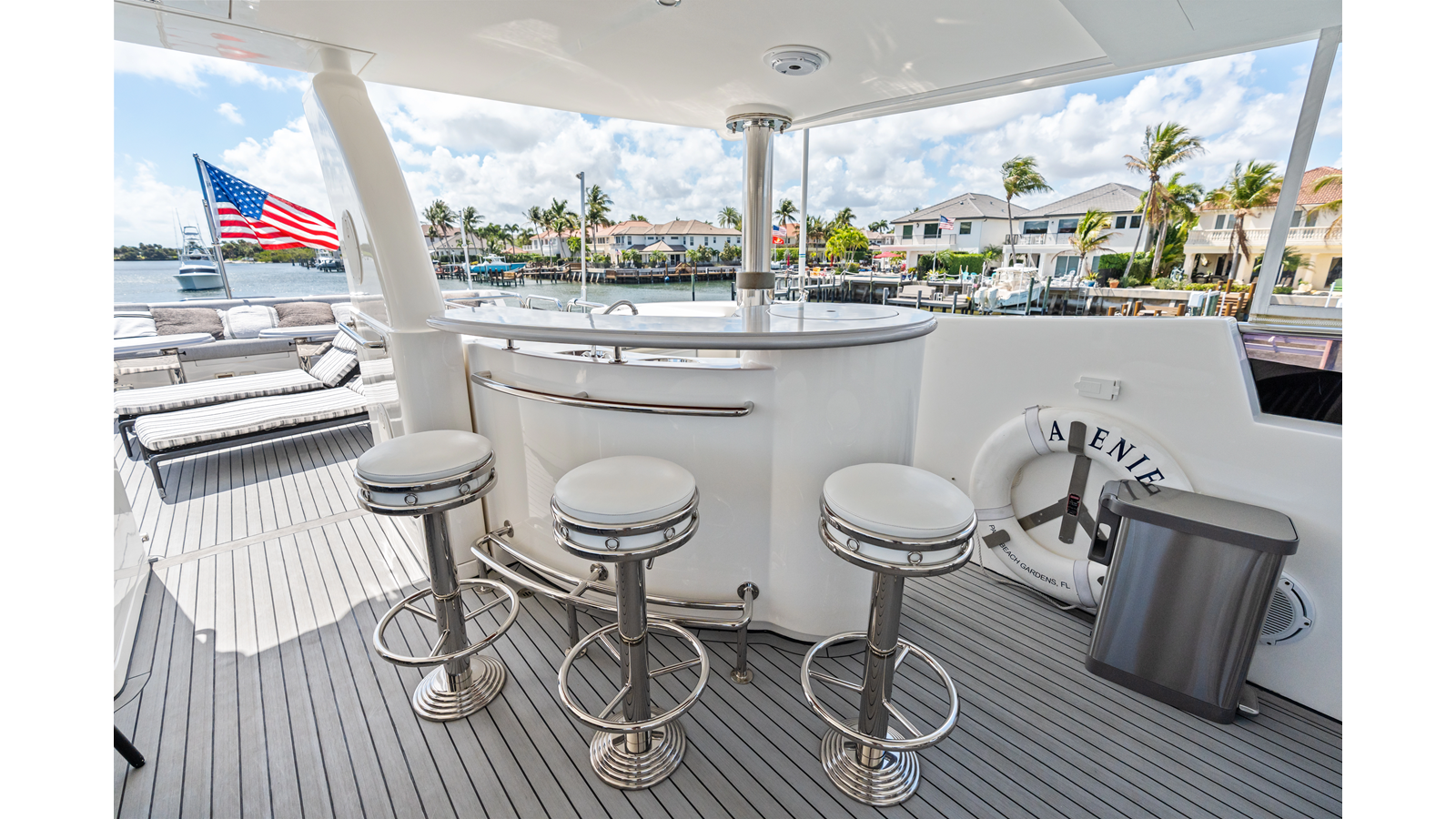 Johnson Motor Yacht Aleniel For Sale