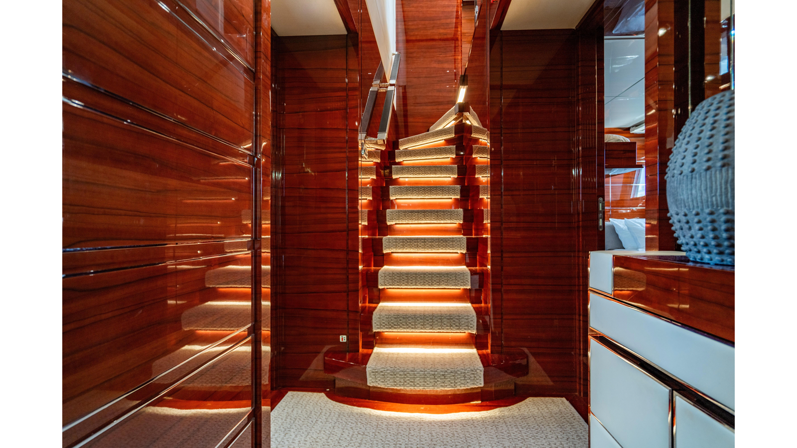 Benetti Yachts Motor Yacht ALLORA For Sale