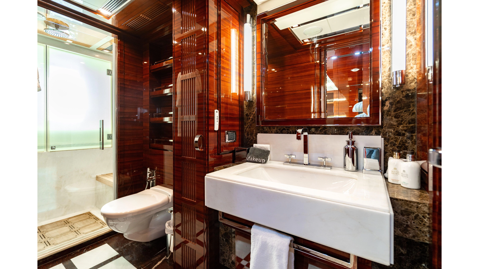 Benetti Yachts Motor Yacht ALLORA For Sale