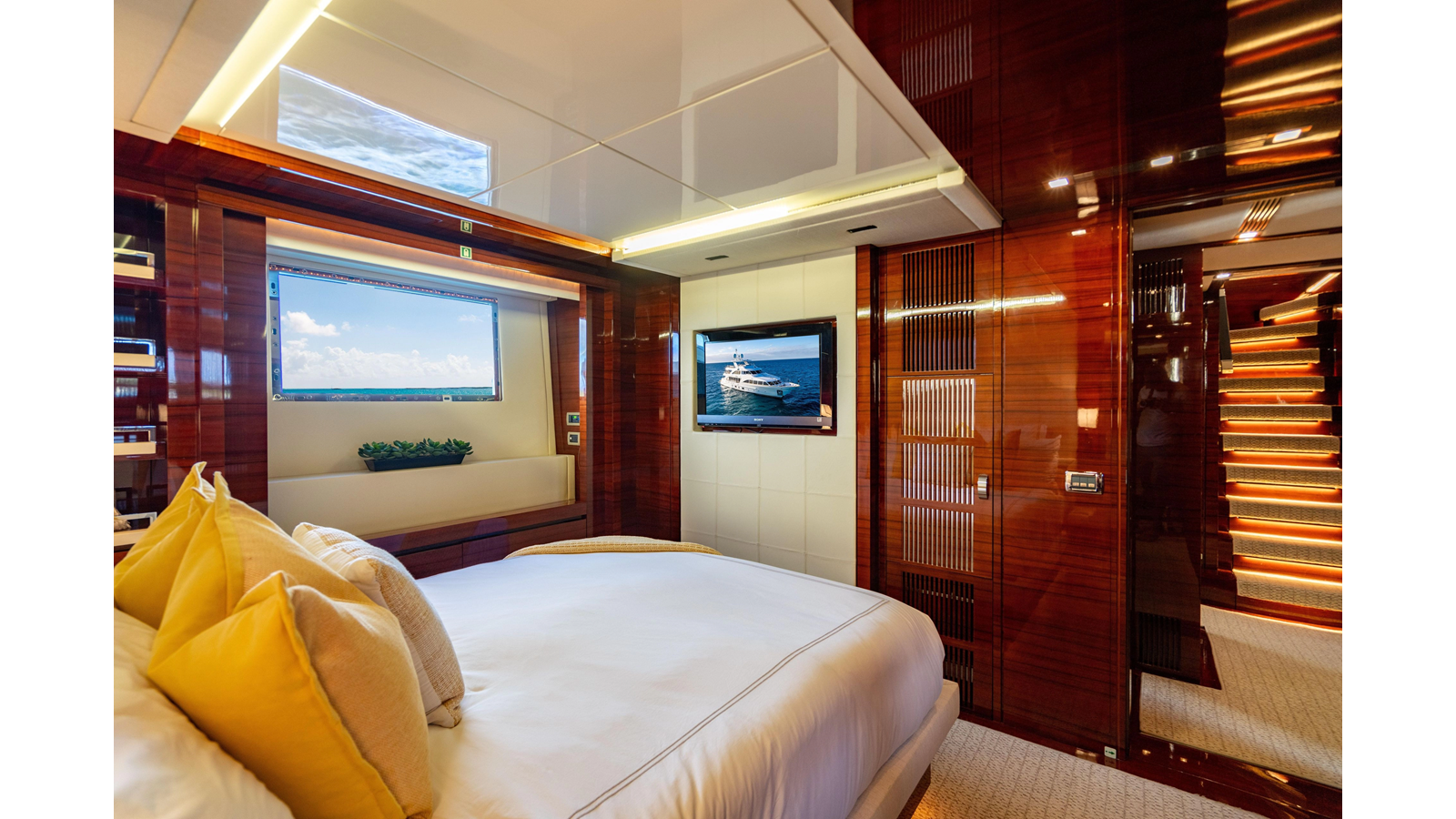 Benetti Yachts Motor Yacht ALLORA For Sale