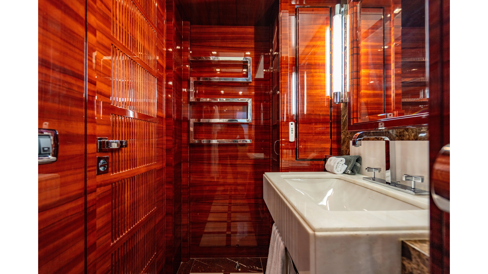 Benetti Yachts Motor Yacht ALLORA For Sale