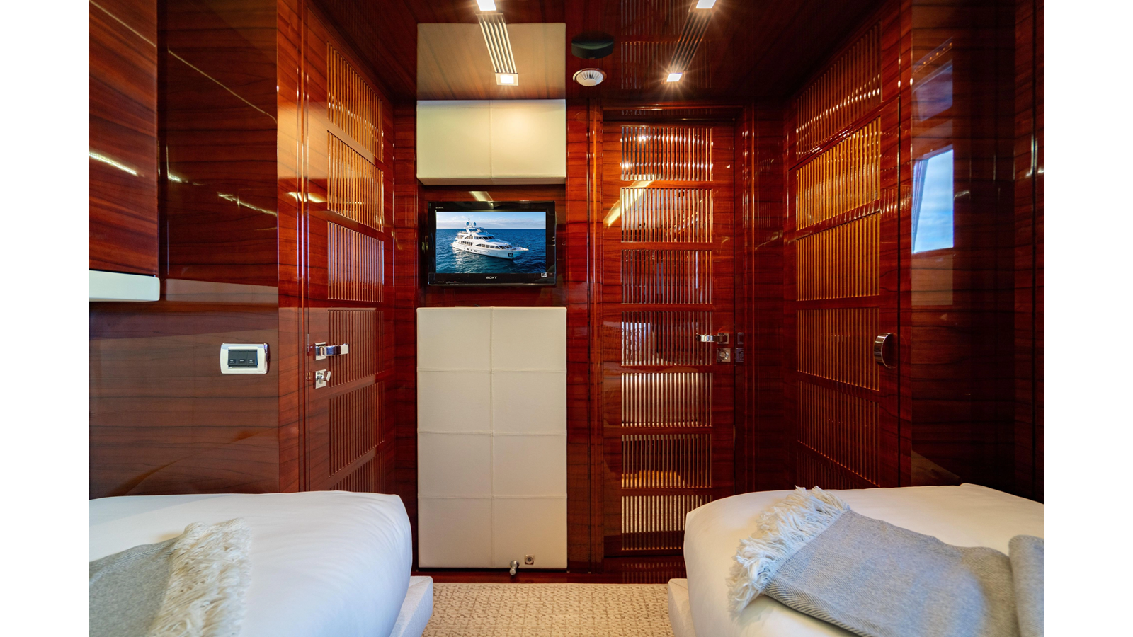 Benetti Yachts Motor Yacht ALLORA For Sale