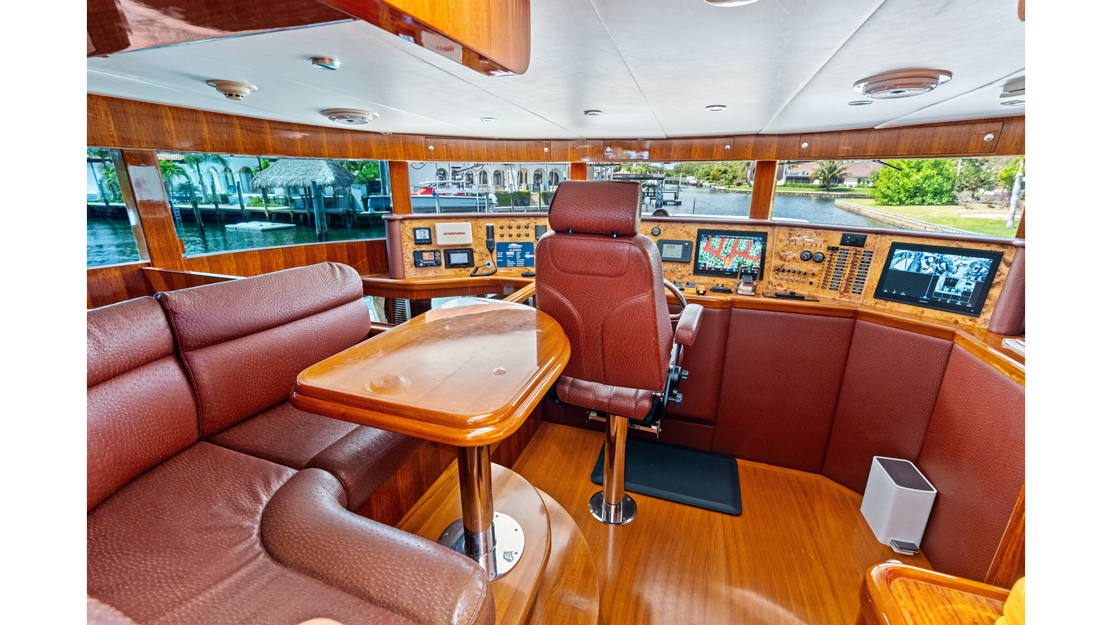 Johnson Motor Yacht Aleniel For Sale