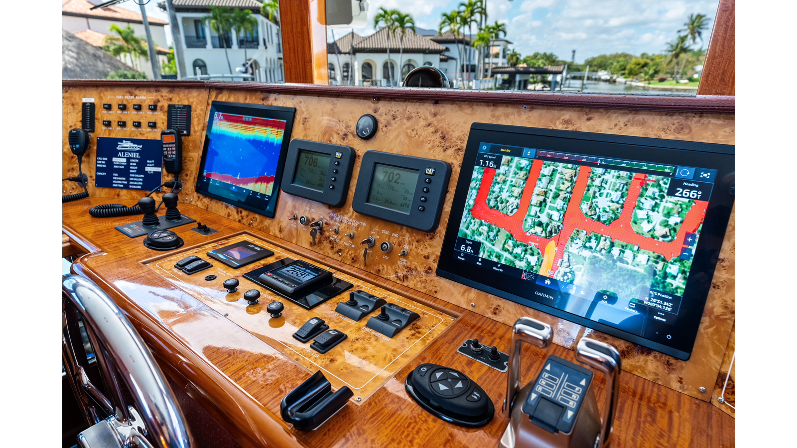 Johnson Motor Yacht Aleniel For Sale