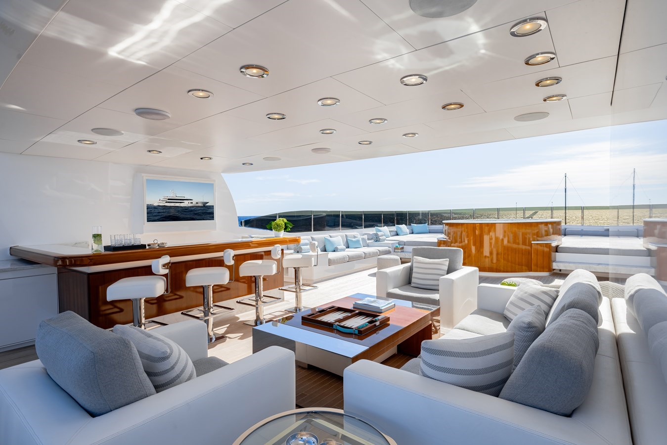 Trinity Yachts Motor Yacht CARPE DIEM For Sale