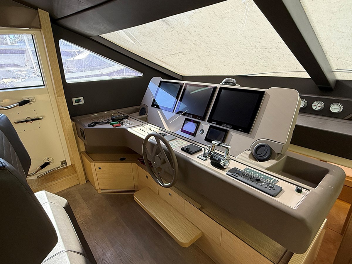 Ferretti Motor Yacht La Luna For Sale