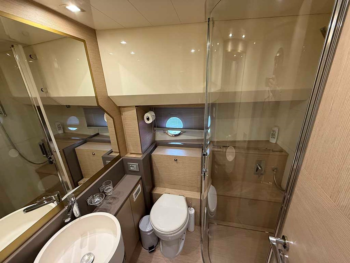 Ferretti Motor Yacht La Luna For Sale
