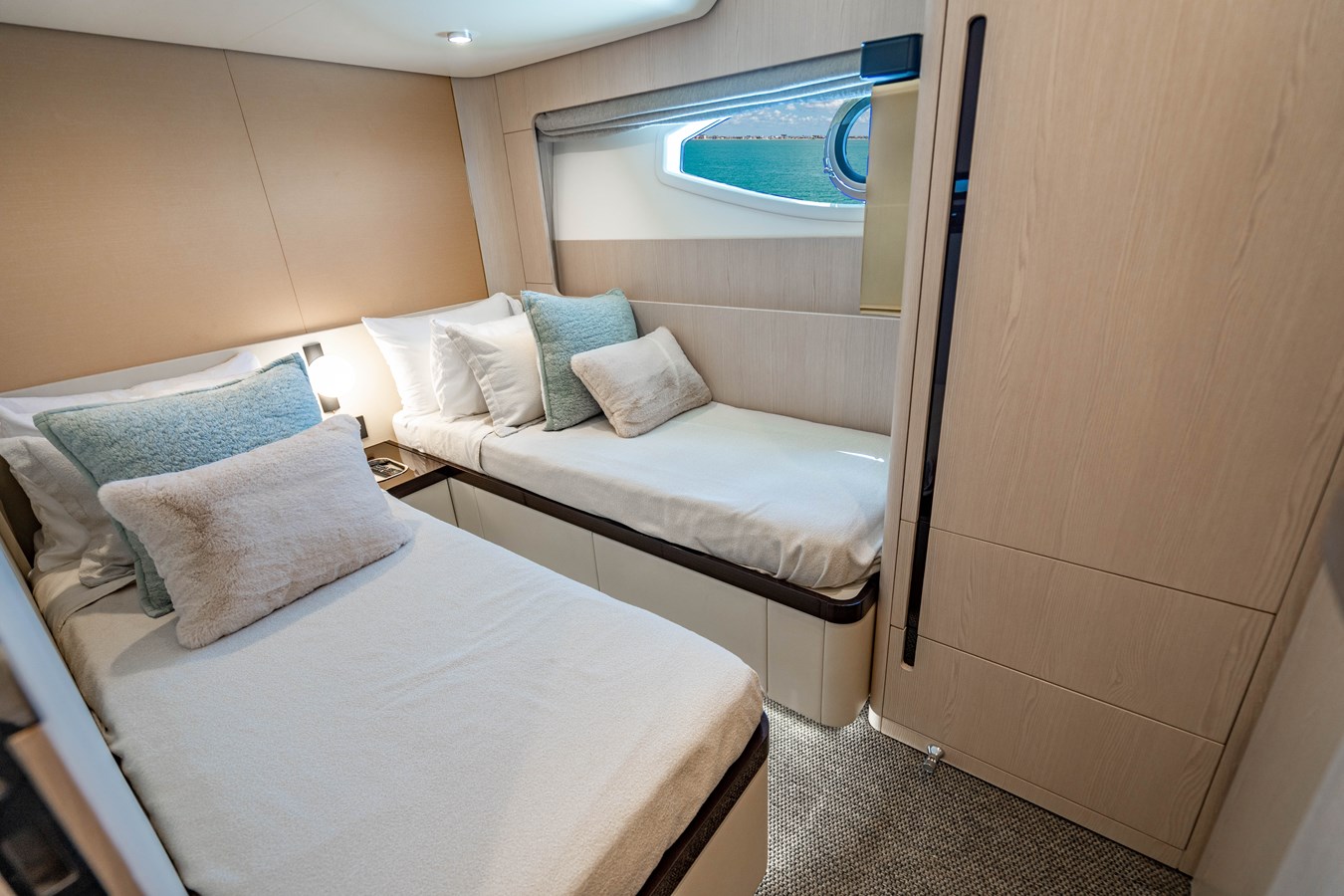 Azimut Yachts Motor Yacht Plane To Sea For Sale