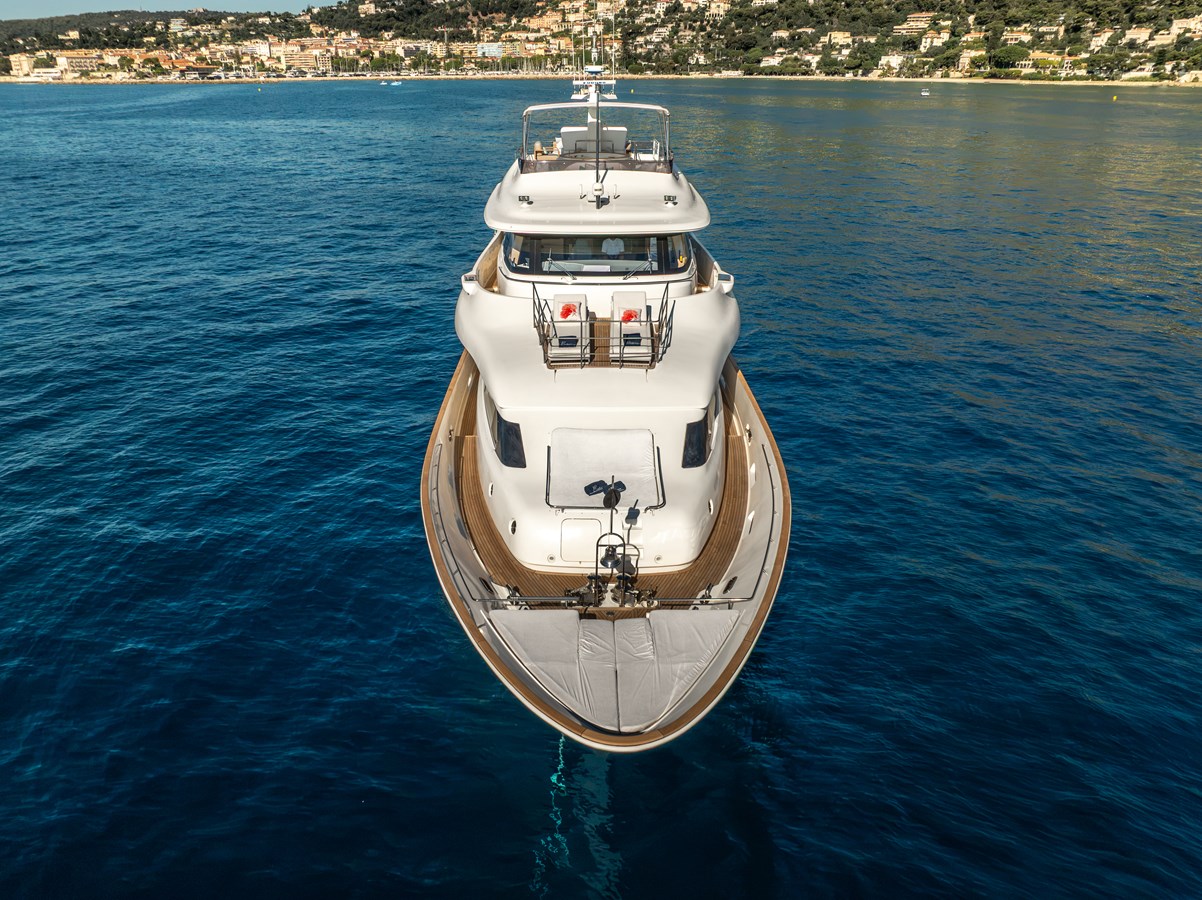 Custom Line Motor Boat CENTURION For Sale
