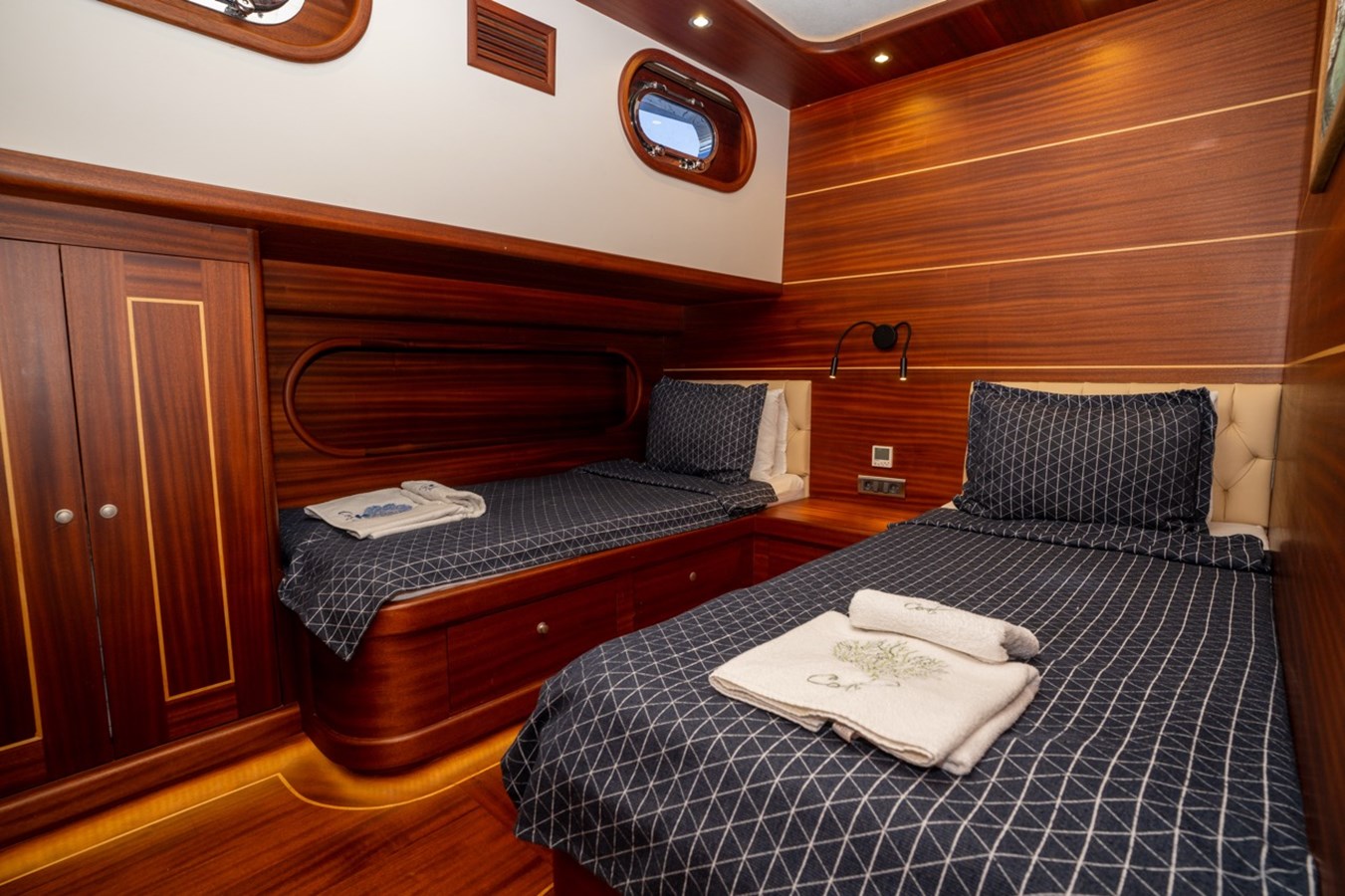 Custom Cruising Ketch N/A For Sale