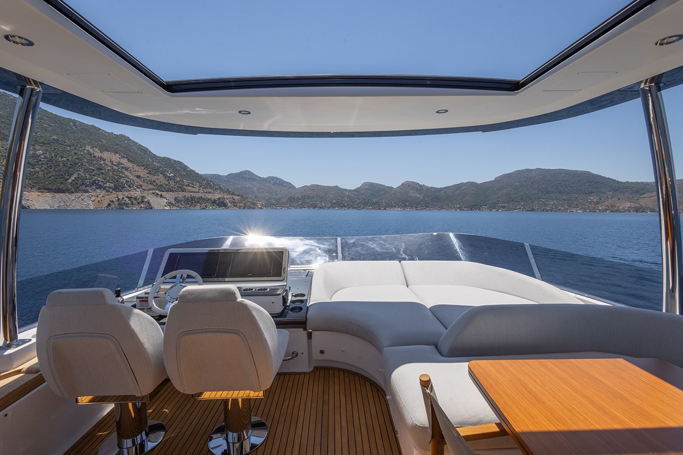 Azimut Yachts Motor Yacht MILES For Sale