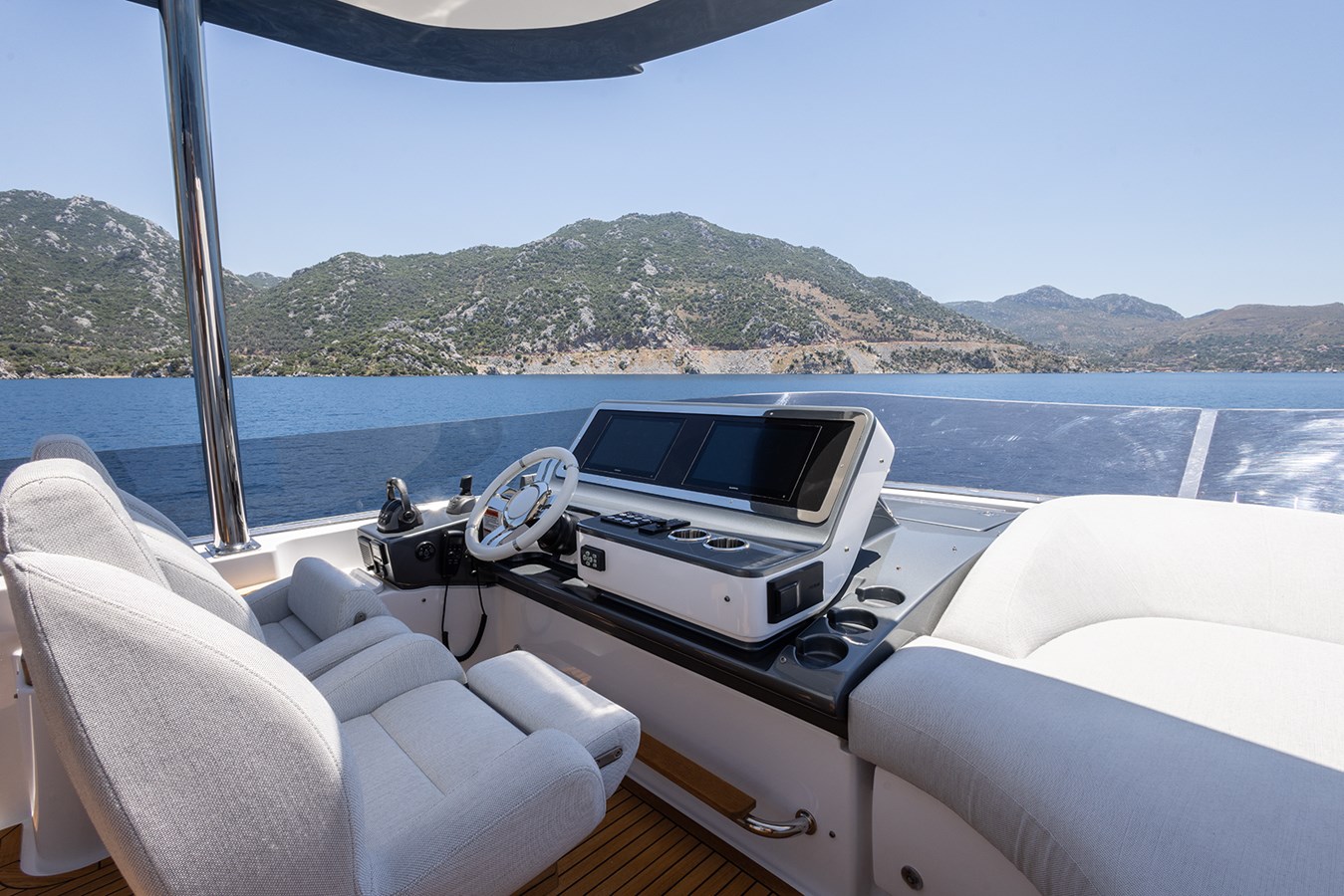Azimut Yachts Motor Yacht MILES For Sale