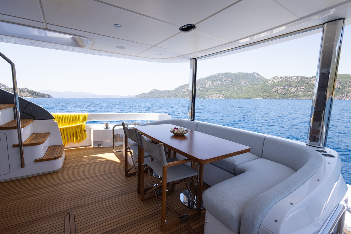 Azimut Yachts Motor Yacht MILES For Sale