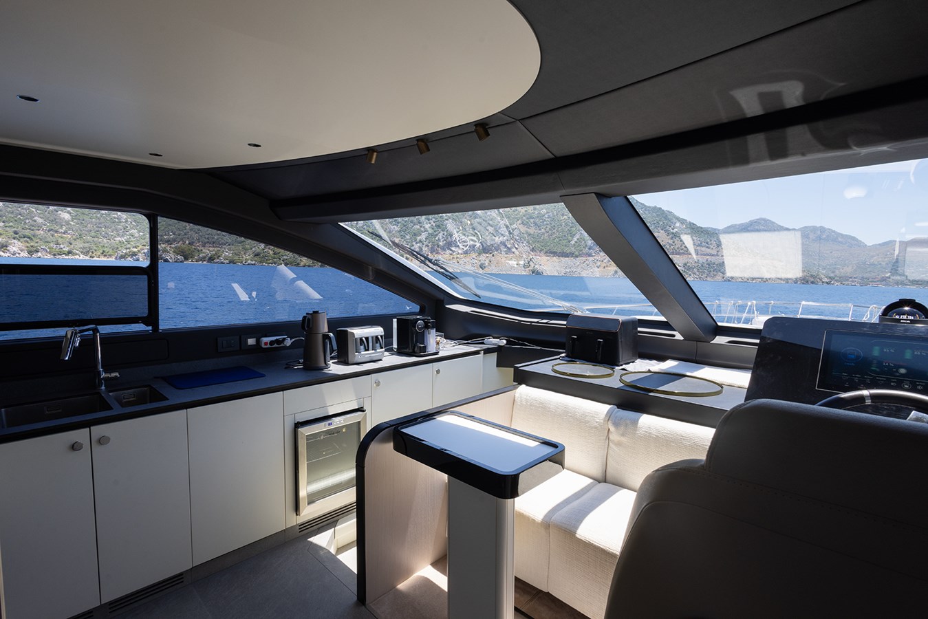 Azimut Yachts Motor Yacht MILES For Sale