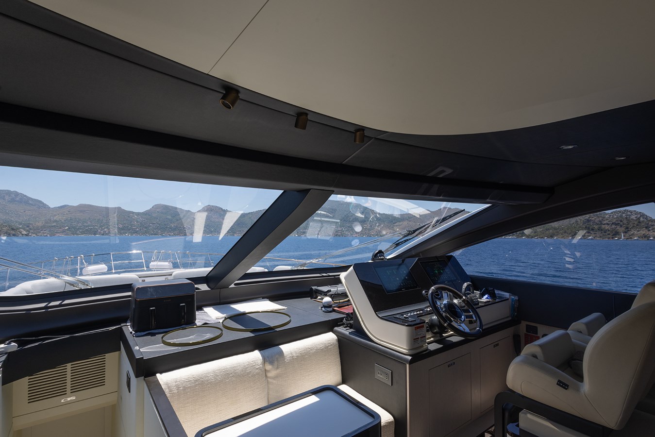 Azimut Yachts Motor Yacht MILES For Sale