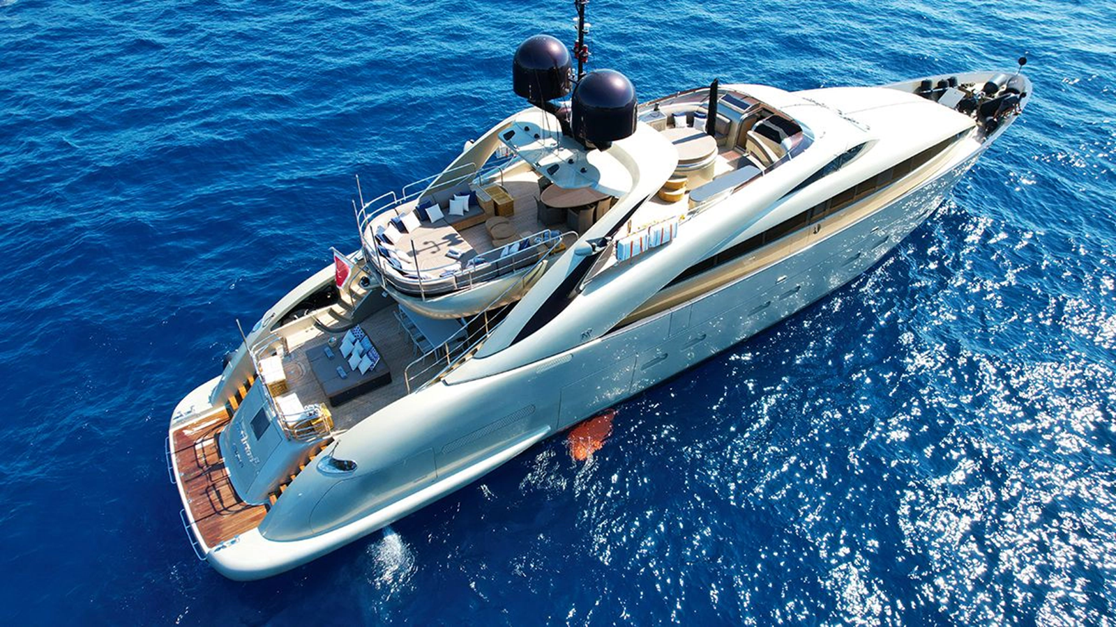 Isa Yachts Motor Yacht YCM 120 For Sale