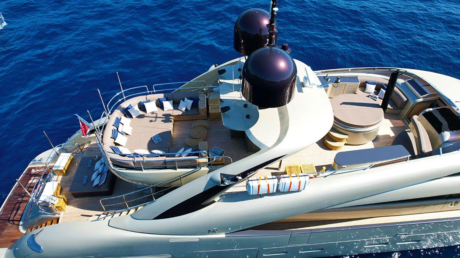 Isa Yachts Motor Yacht YCM 120 For Sale