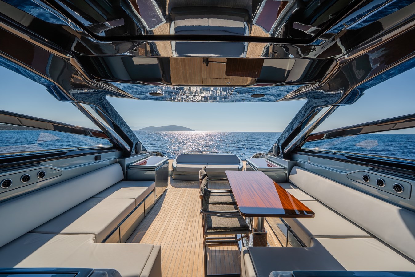 Riva Yacht Sport Yacht LUCE I  For Sale