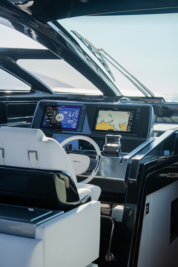 Riva Yacht Sport Yacht LUCE I  For Sale