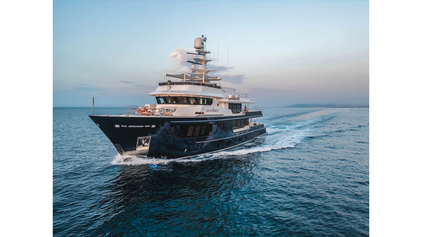 Rmk Marine Motor Yacht SEVEN SEAS For Sale