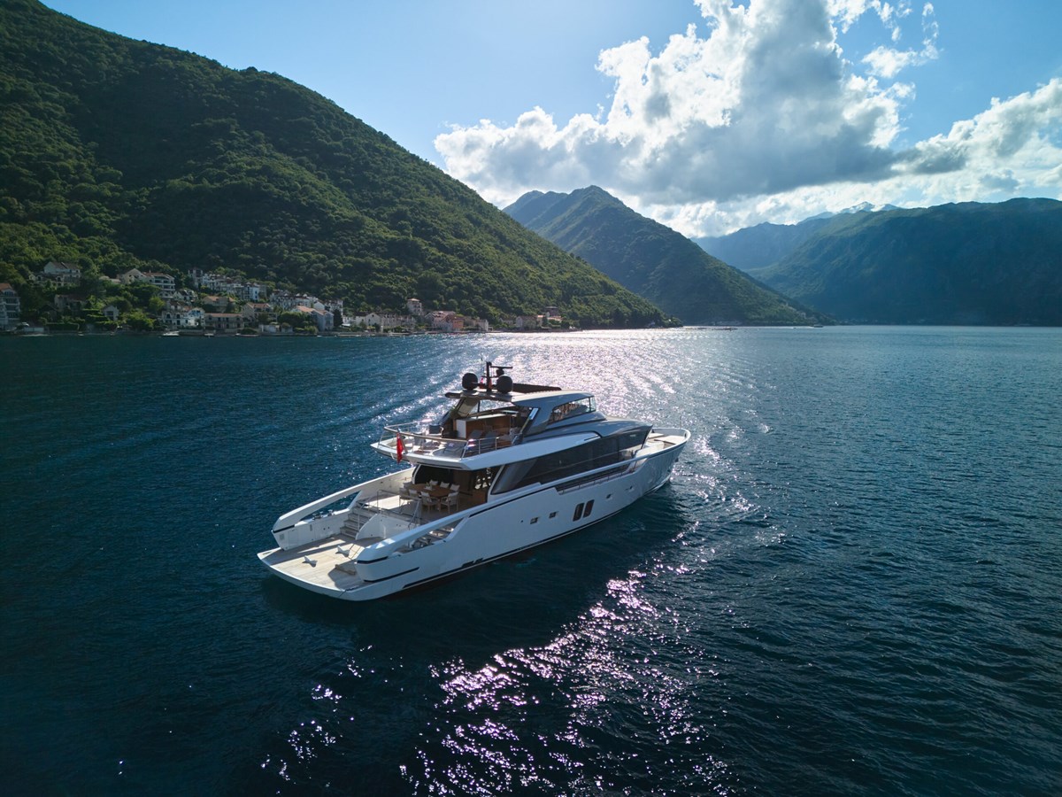 Sanlorenzo Yachts Motor Yacht ZAFFIRO III For Sale