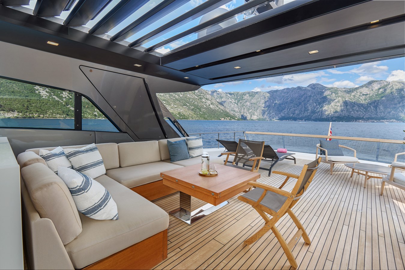 Sanlorenzo Yachts Motor Yacht ZAFFIRO III For Sale