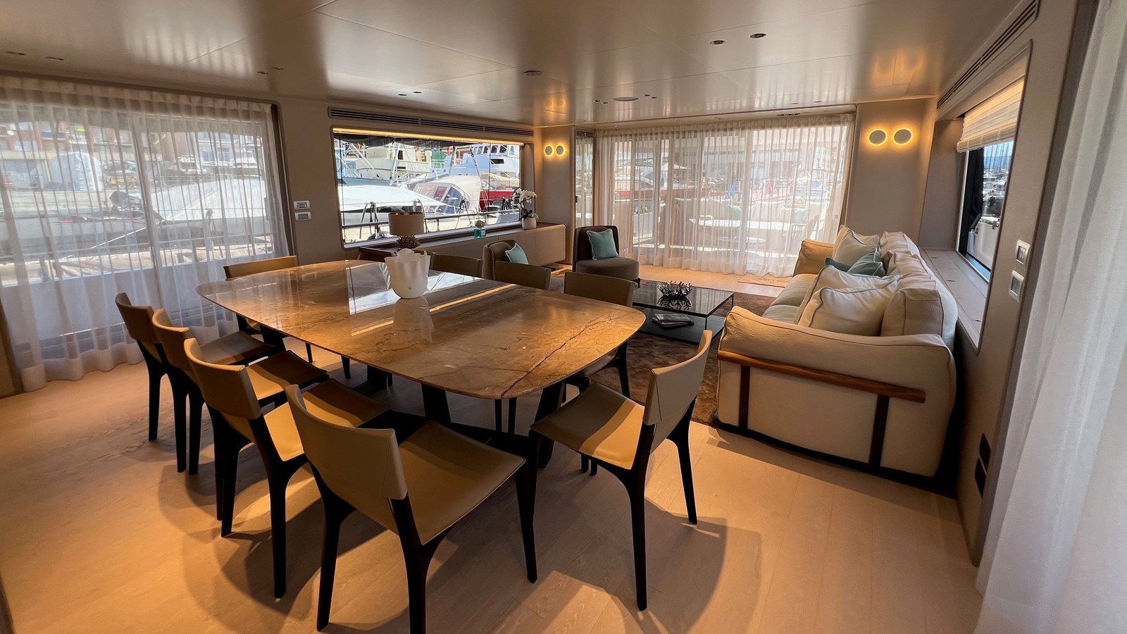 Custom Line Motor Yacht SOLE For Sale