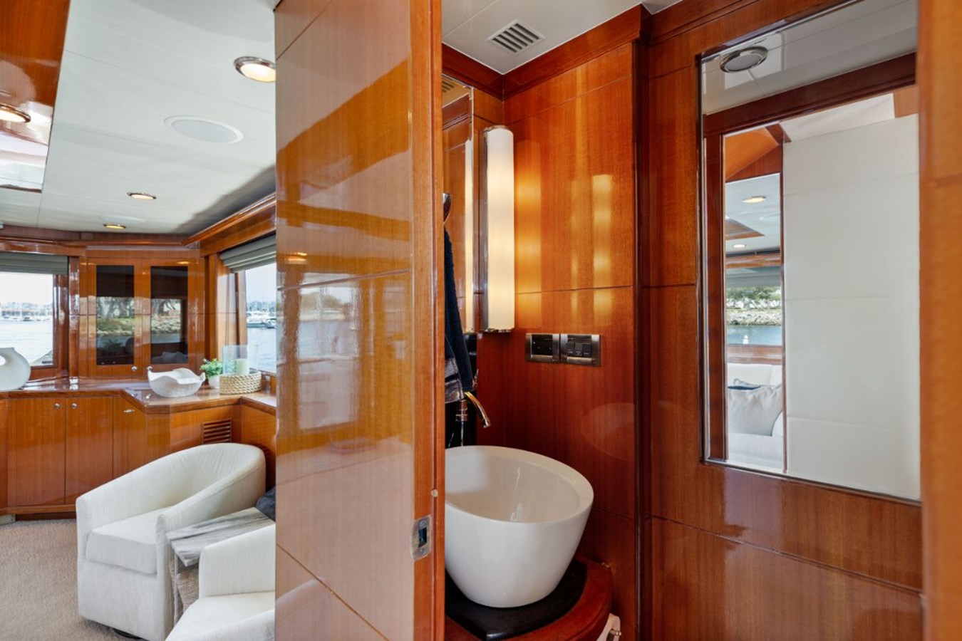 Ocean Alexander Motor Yacht SEA GRACE For Sale